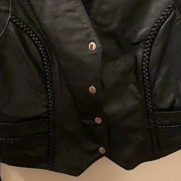 Riding vest size xl - Picture 2 of 5